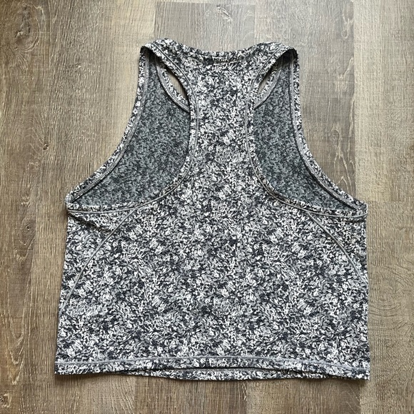 Athleta Shanti High-Neck Crop - M - Picture 3 of 6